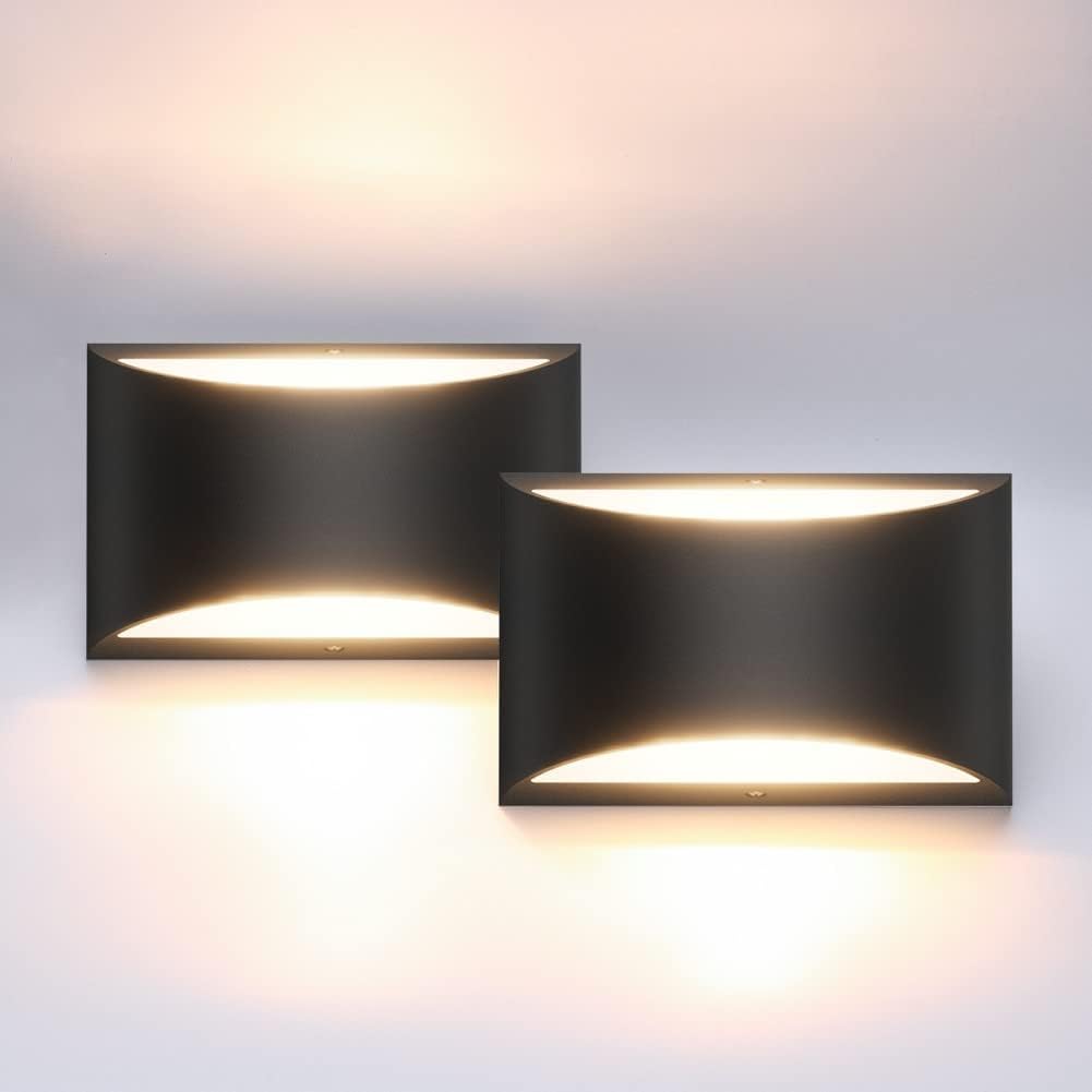 Black Modern LED Wall Sconce Black Modern LED Wall Sconce